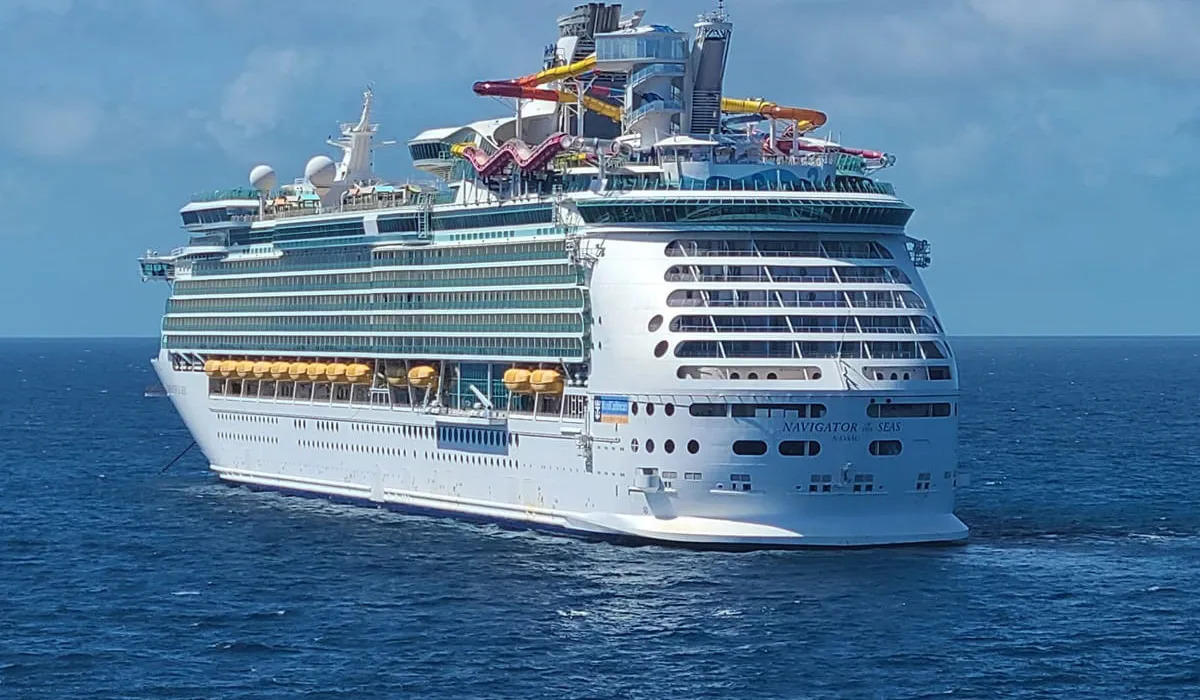 Navigator of the seas